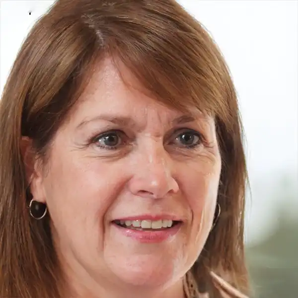 Lucía M.