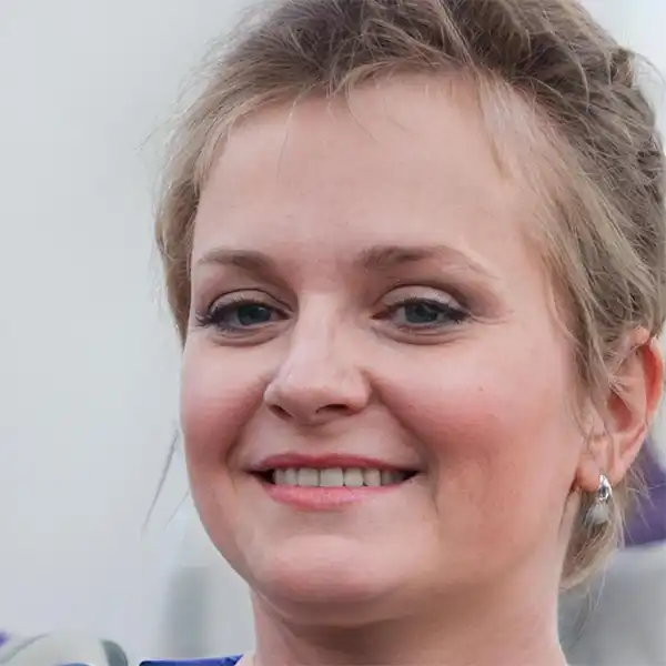 Isabel G.